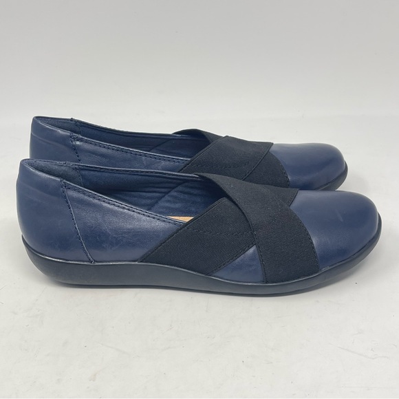 Clarks Medora Jem Shoes Womens 7.5 Blue Leather Slip On Comfort Casual Office - Picture 3 of 12